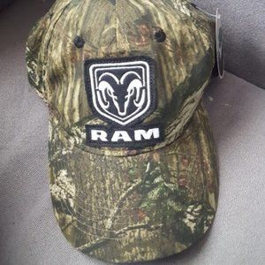 NWT Mossy Oak Camo Dodge Ram Truck Hat